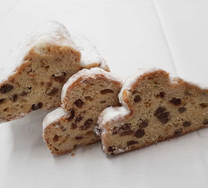 Rosinen-Christstollen